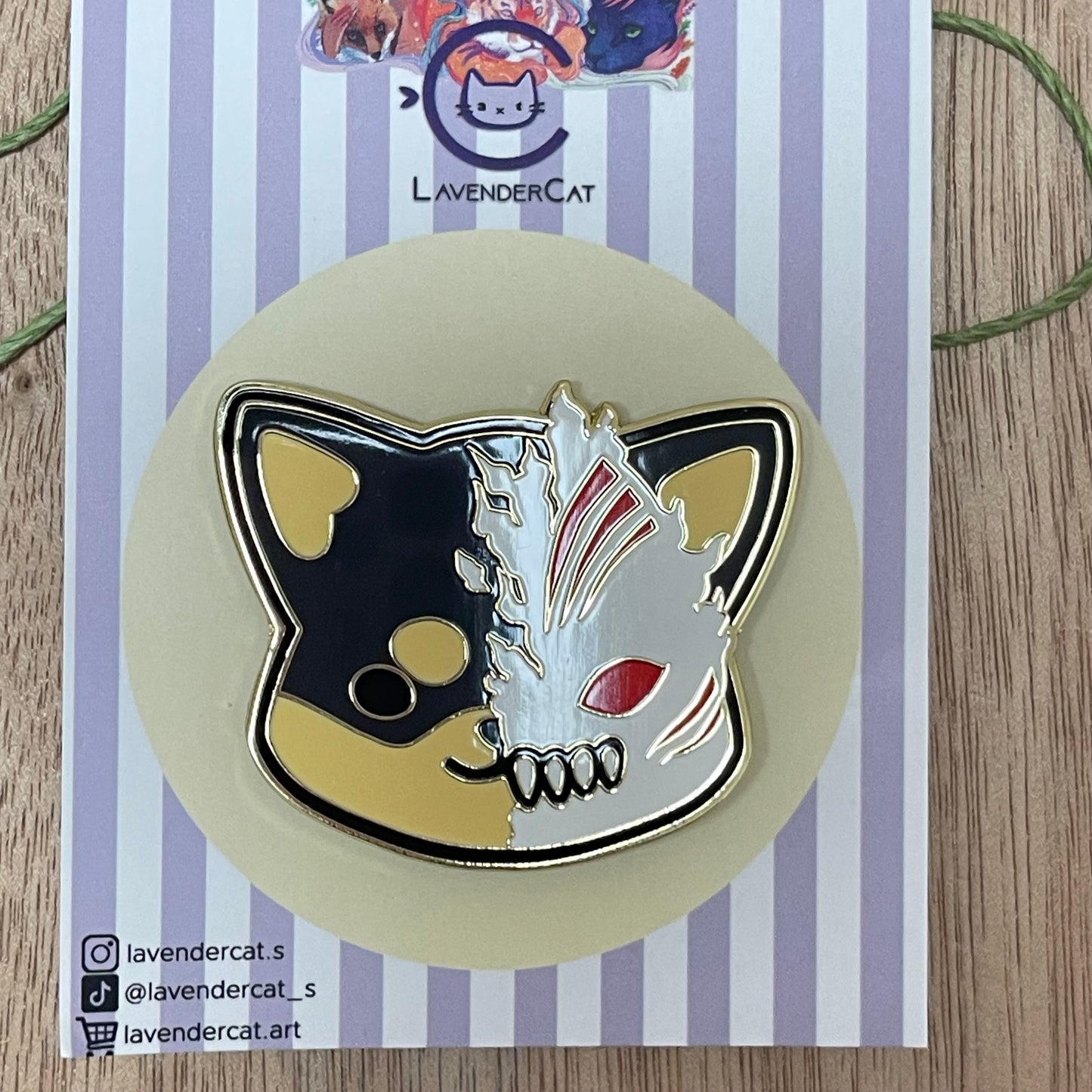 Shiba Hollow Enamel Pin (Black)